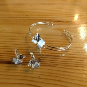Canadian Jewlery Set
